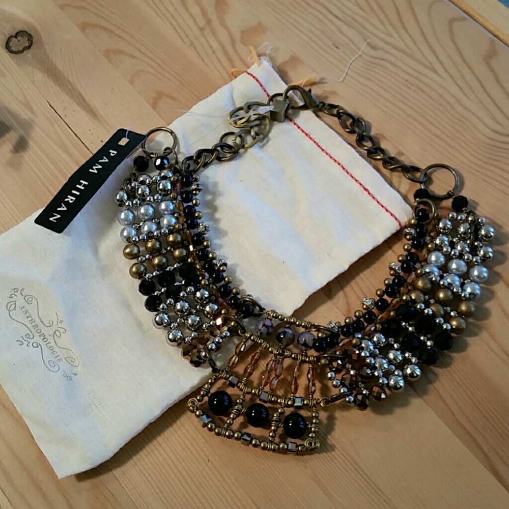Statement necklace